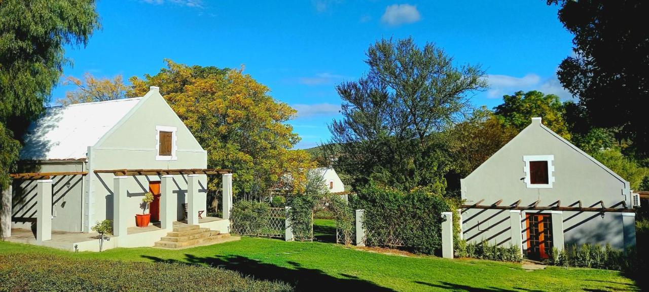 Thorntree Country Lodge Oudtshoorn Exterior photo